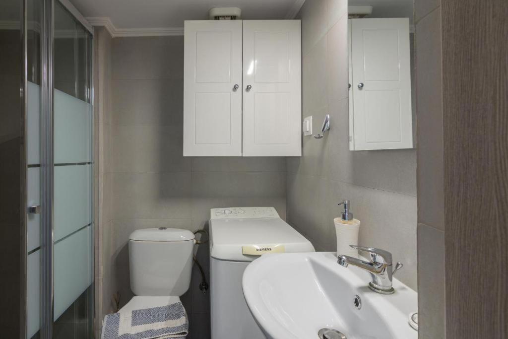 Lovely Studio Apartment For 2 Ppl In Athens Exterior photo